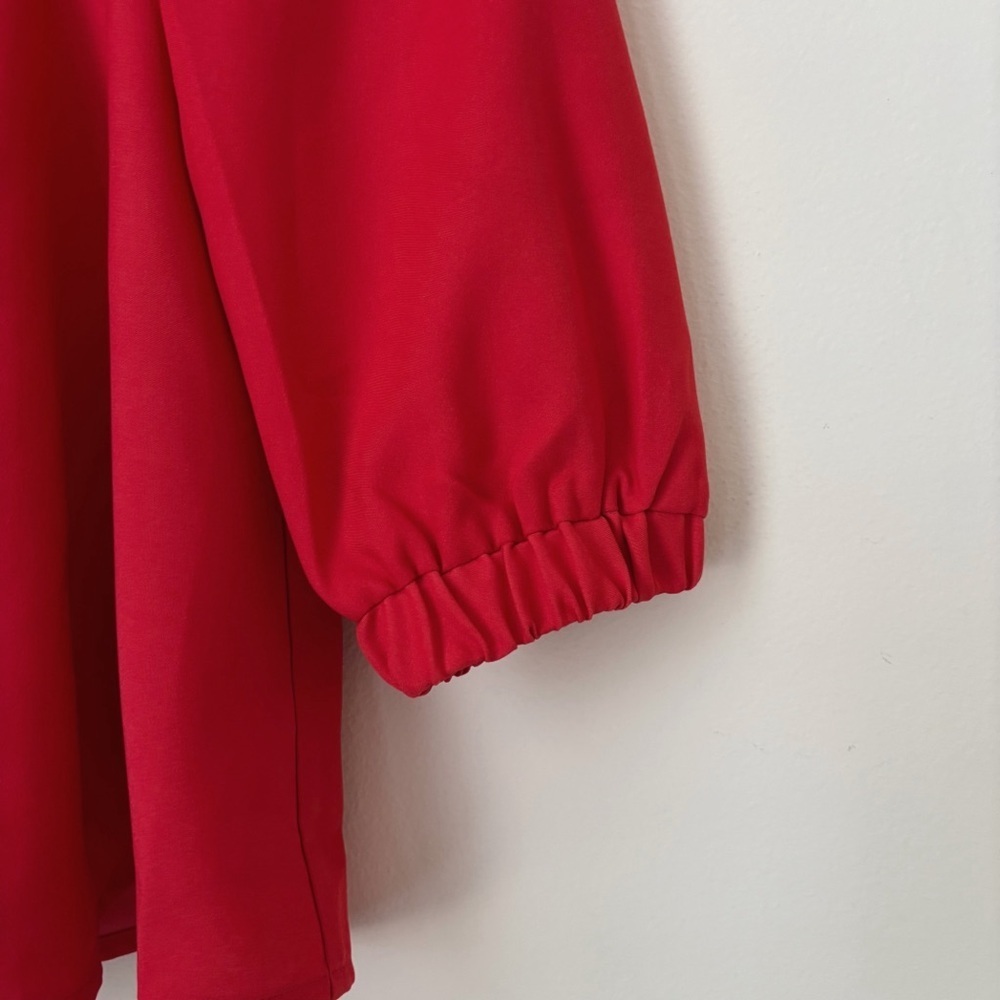 Tuckernuck Poppy Red Hollis V Neck Blouse XS Preppy Classic - Picture 4 of 8